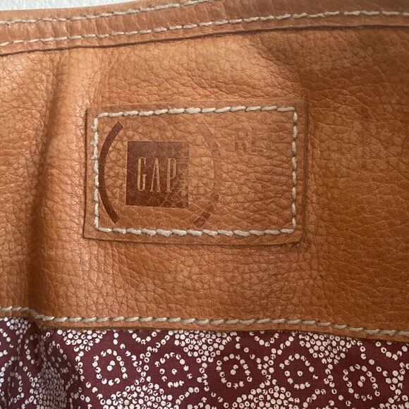 GAP RED Large Tote Thick Canvas with Leather Trim and Bottom Bag - Picture 4 of 14